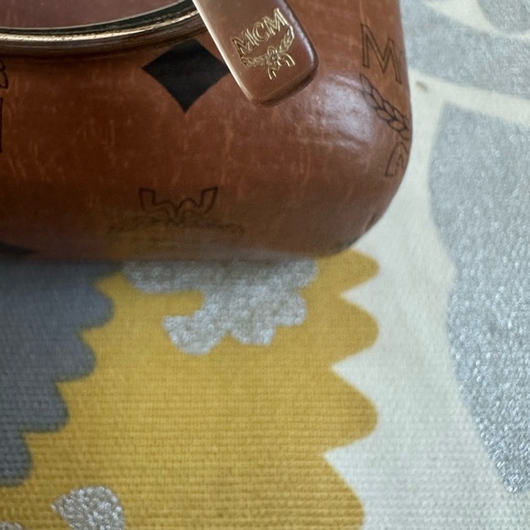 MCM reading glasses with MCM Case women’s - Picture 14 of 16